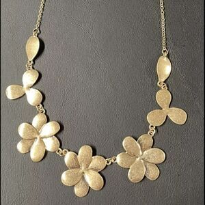 Charming Charlie Gold Brushed Metal Floral Necklace and Stud Earrings